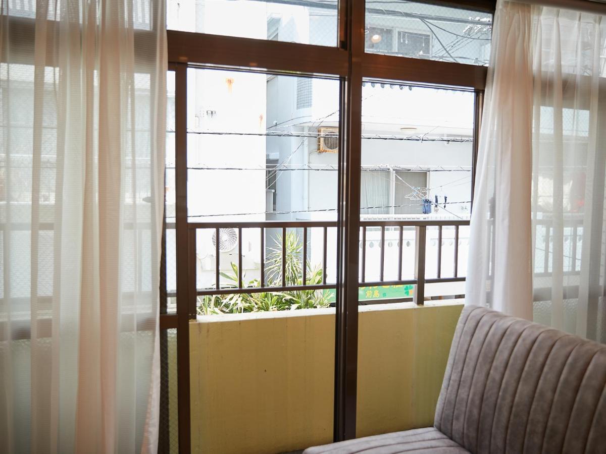 Guest House II Rokumarukan Naha Exterior foto